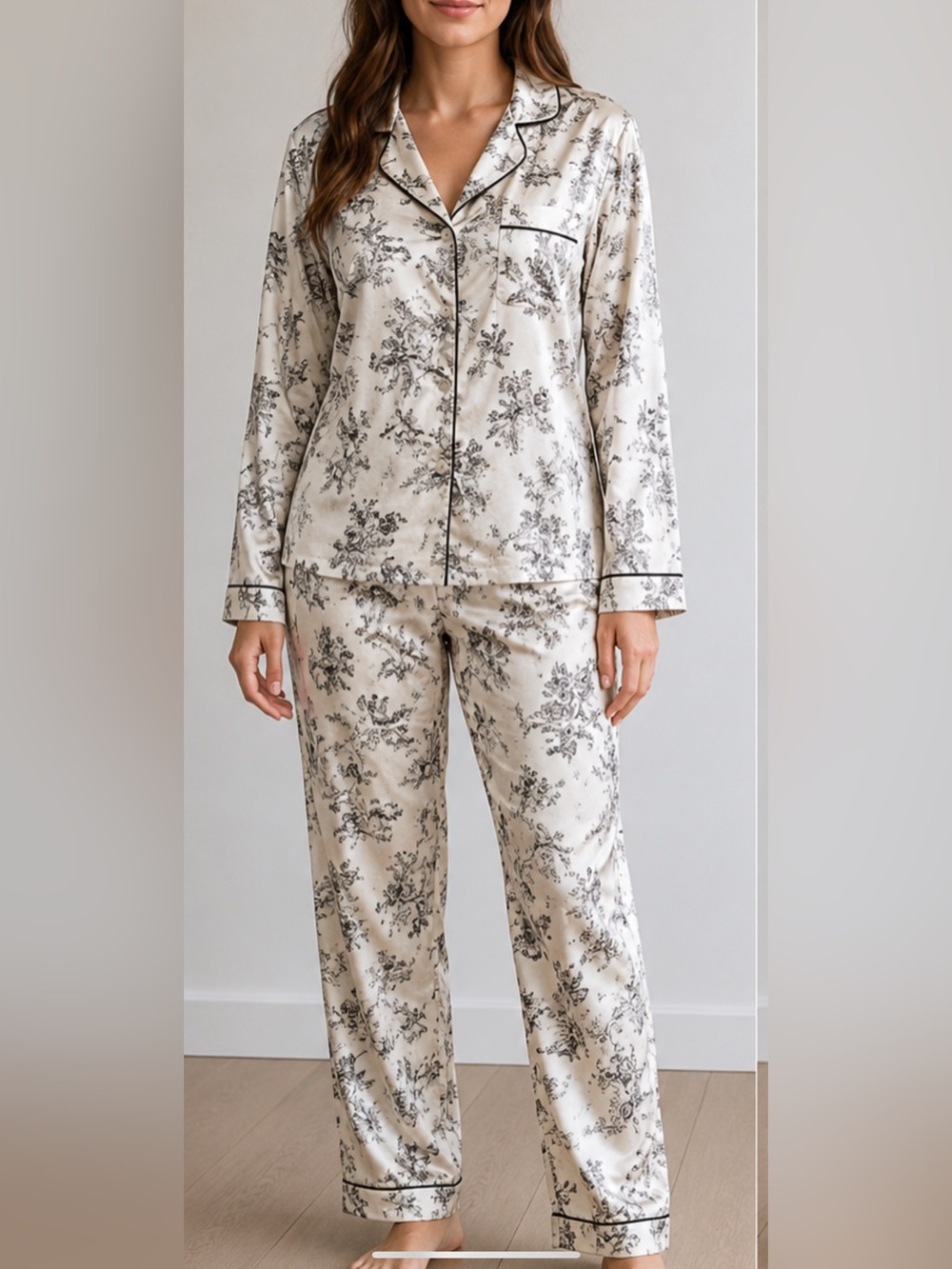 Luvlette Women’s Satin Pajama Set S Ivory Black Floral Button Front NWOT